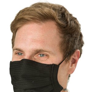 Traditional Mask - Black (On Model)